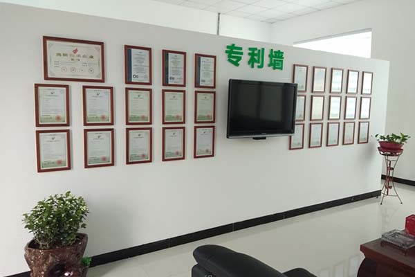新乡33005357cc拉斯维加斯养护设备有限公司**墙